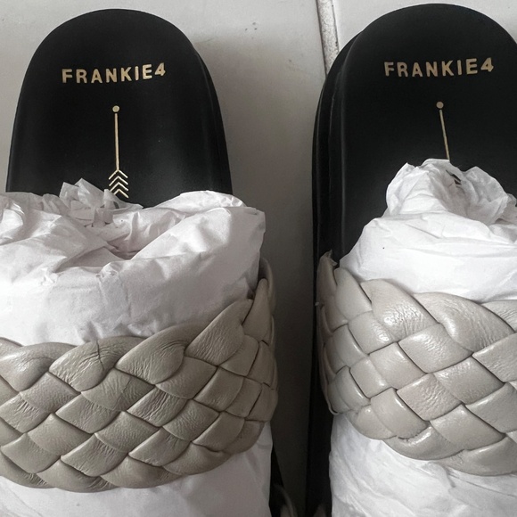 FRANKIE 4 Malone Bone/Black Weave NIB 9.5 MSRP $188 - Picture 4 of 10